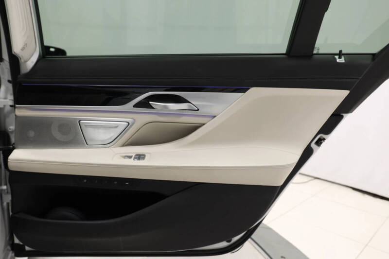 2021 BMW 7 Series ALPINA B7 xDrive