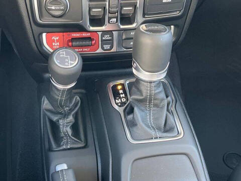 2026 Jeep Gladiator Shadow Ops
