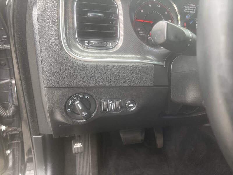 2013 Dodge Charger SXT Plus