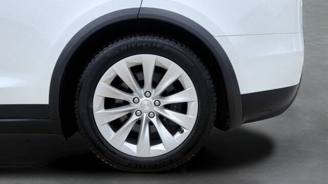 2020 Tesla Model X Long Range Plus