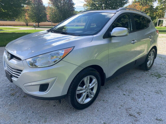 2011 Hyundai TUCSON for sale at Car Connection in Painesville, OH