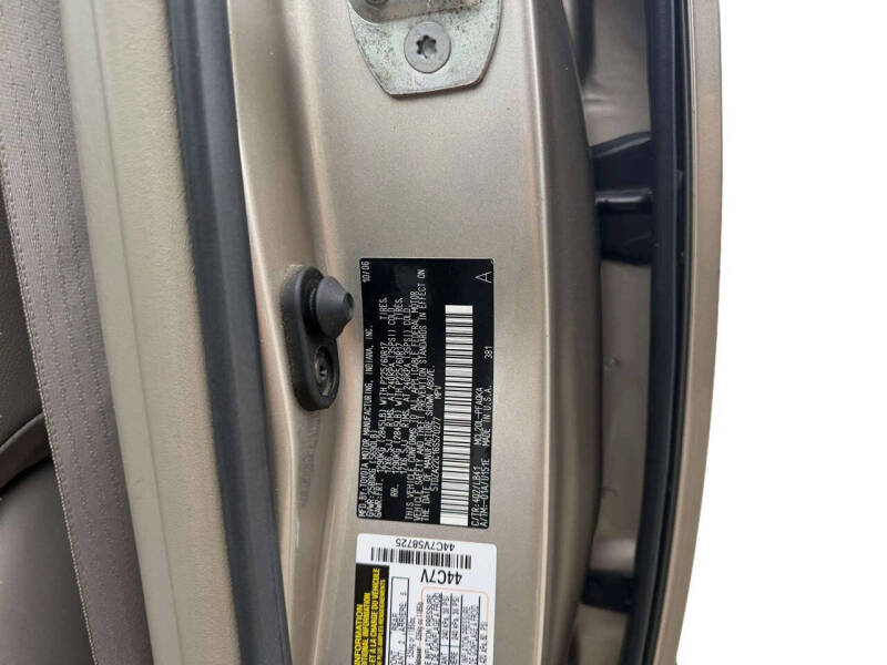 2006 Toyota Sienna XLE 7 Passenger