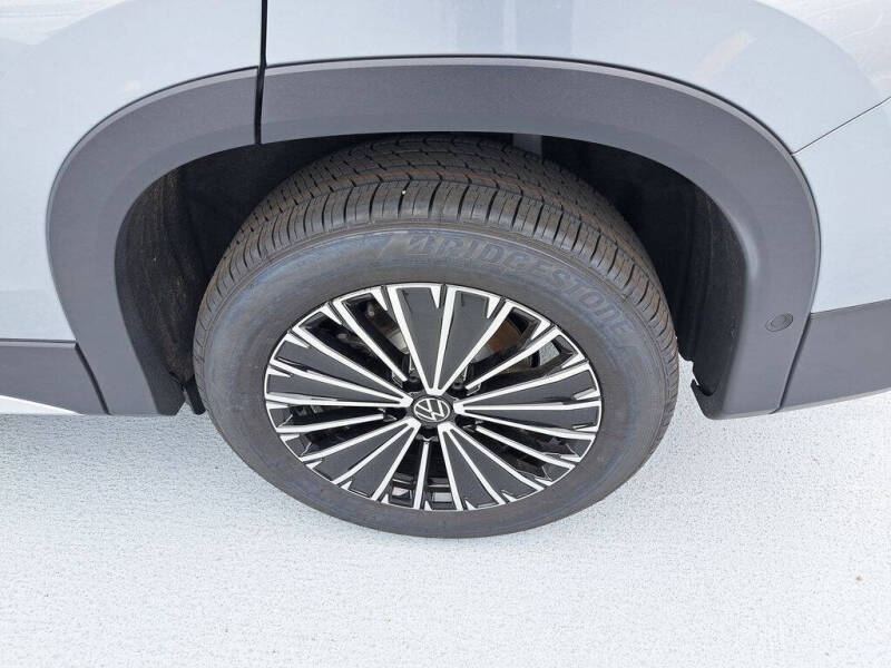 2025 Volkswagen Tiguan S