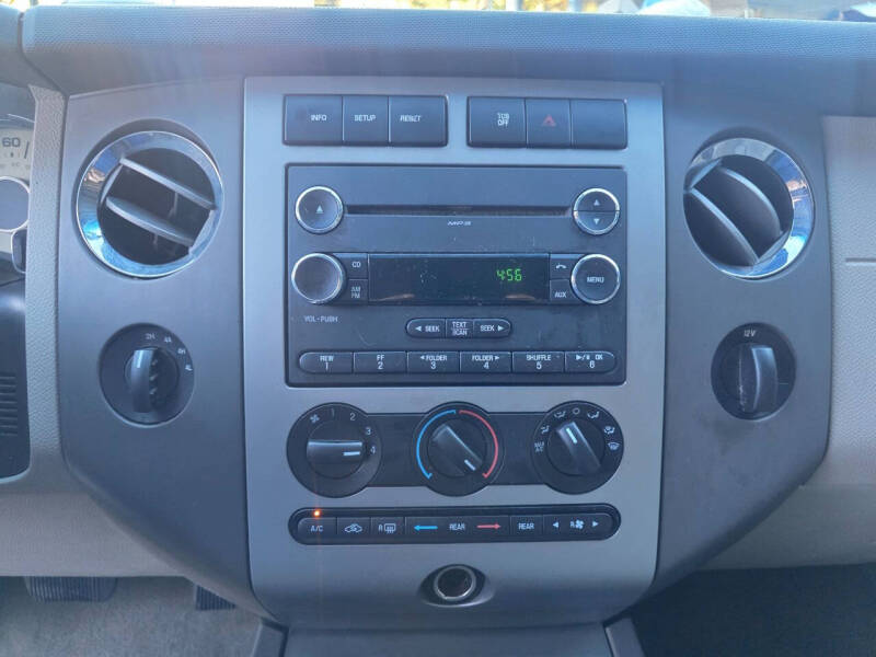 2012 Ford Expedition XLT