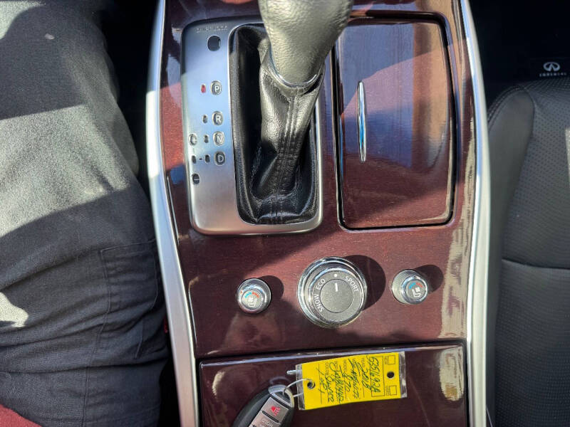 2018 Infiniti Q70 3.7 Luxe