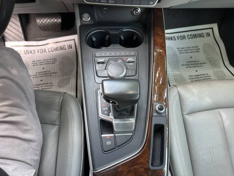 2019 Audi A4 quattro Premium 45 TFSI