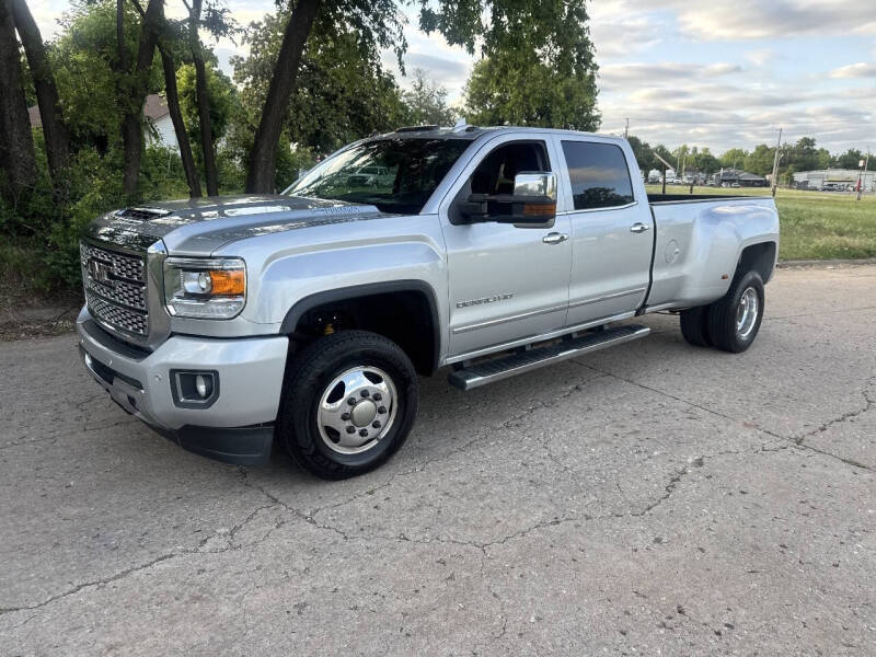 2018 GMC Sierra 3500HD Denali