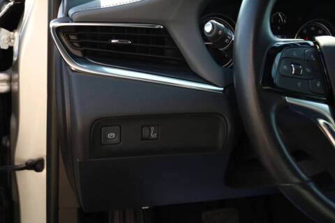 2022 Buick Enclave Essence