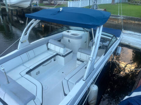 2016 Sea Ray 270 SUNDECK