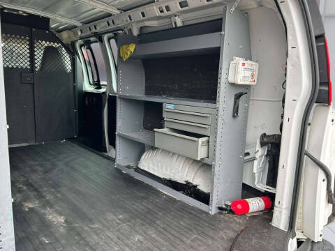 2021 Chevrolet Express 2500