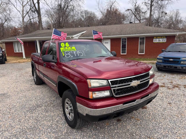 2006 Chevrolet Silverado 1500 for sale at Big Iron Auto LLC in Cape Girardeau, MO