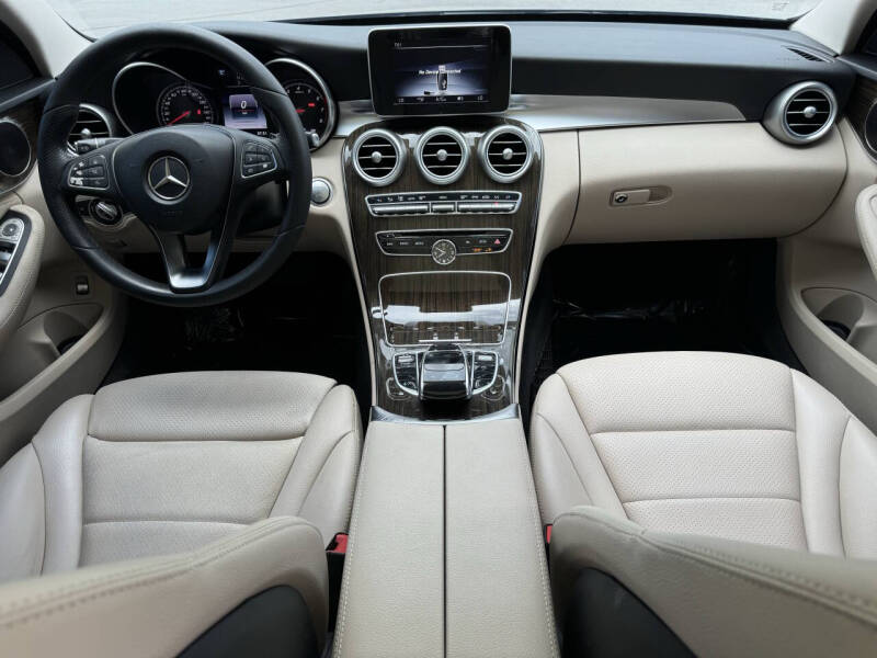 2016 Mercedes-Benz C-Class C 300
