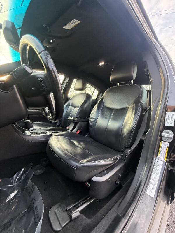 2011 Chrysler 200 Limited