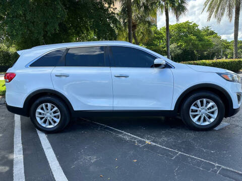 2017 Kia Sorento LX