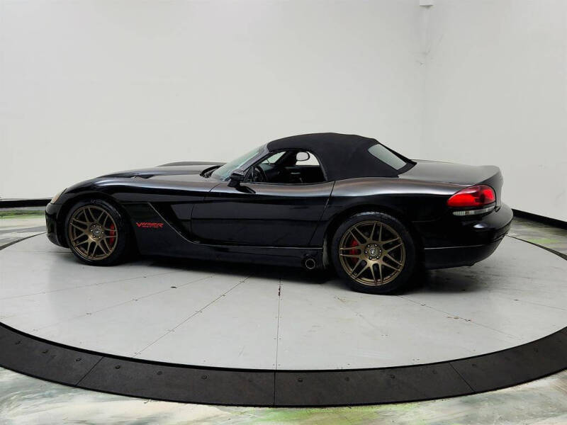 2005 Dodge Viper SRT-10