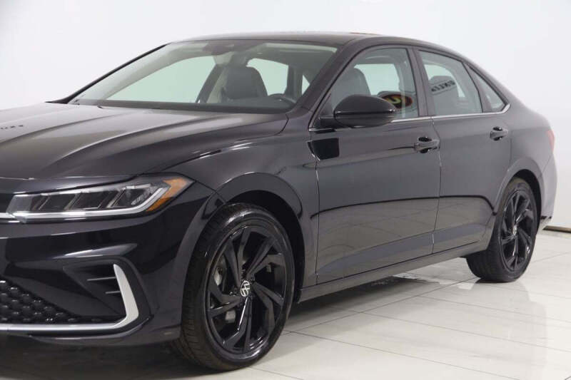 2025 Volkswagen Jetta SE