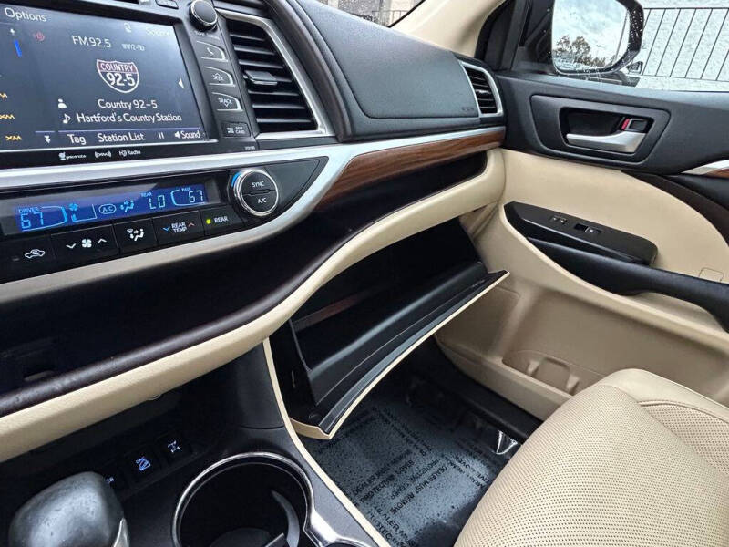 2018 Toyota Highlander Limited