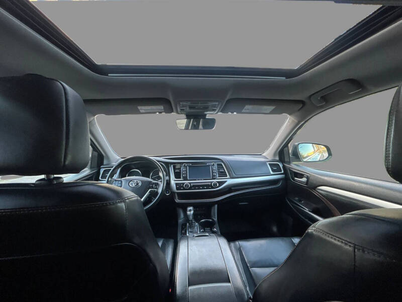 2018 Toyota Highlander