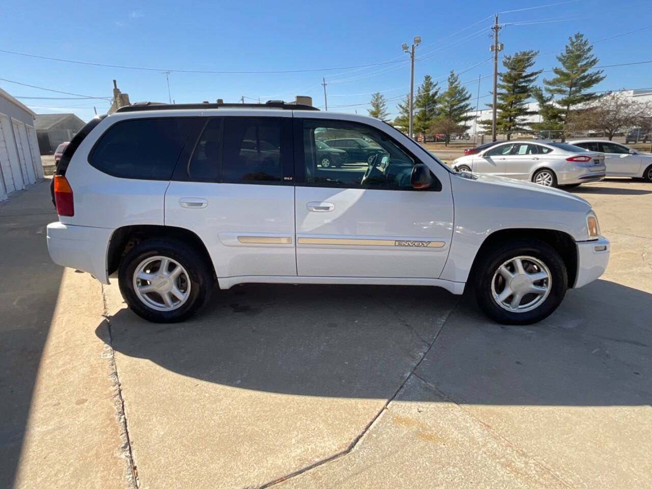 2004 GMC Envoy for sale at Auto Connection in Waterloo, IA