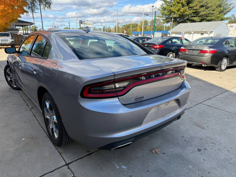 2015 Dodge Charger SXT