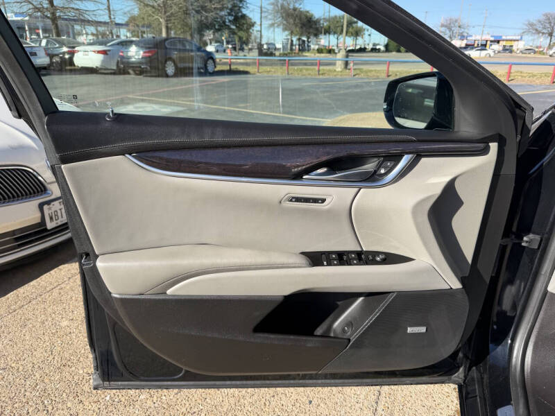 2016 Cadillac XTS Premium