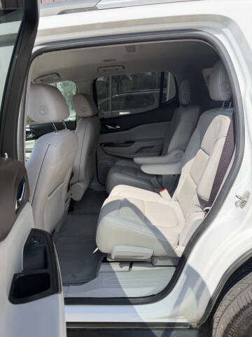 2017 GMC Acadia SLT-1
