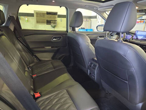 2024 Nissan Rogue Platinum