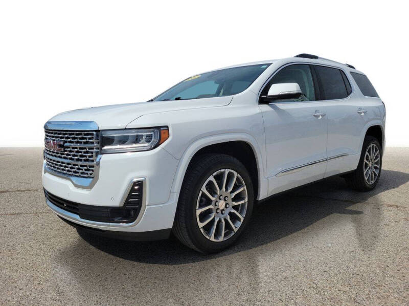 2023 GMC Acadia Denali