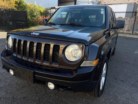 2014 Jeep Patriot for sale at JG Auto Sales in North Bergen NJ