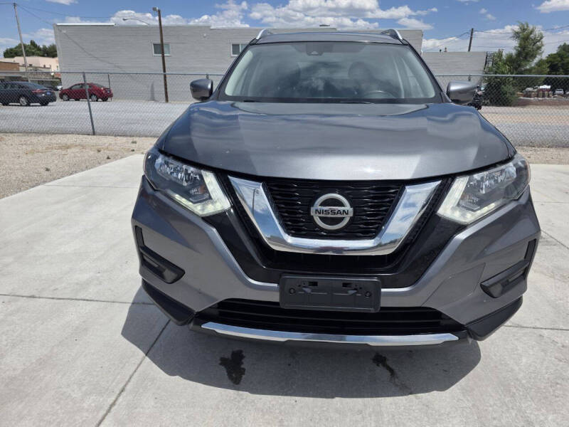 2020 Nissan Rogue SV