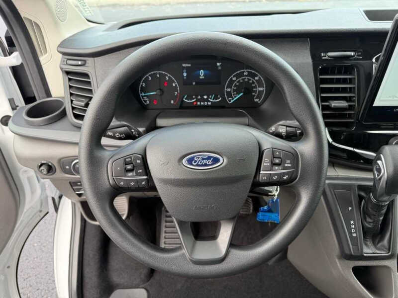 2025 Ford Transit 350 XLT