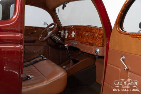 1936 Ford Deluxe