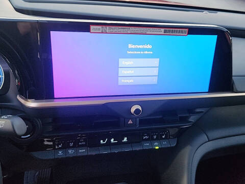 2025 Toyota Crown Signia