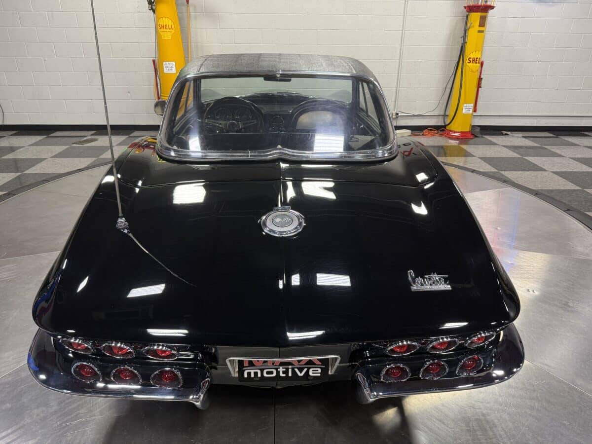 1966 Chevrolet Corvette 53