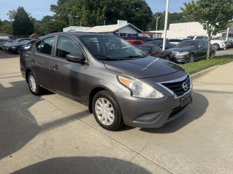 2017 Nissan Versa 1.6 S