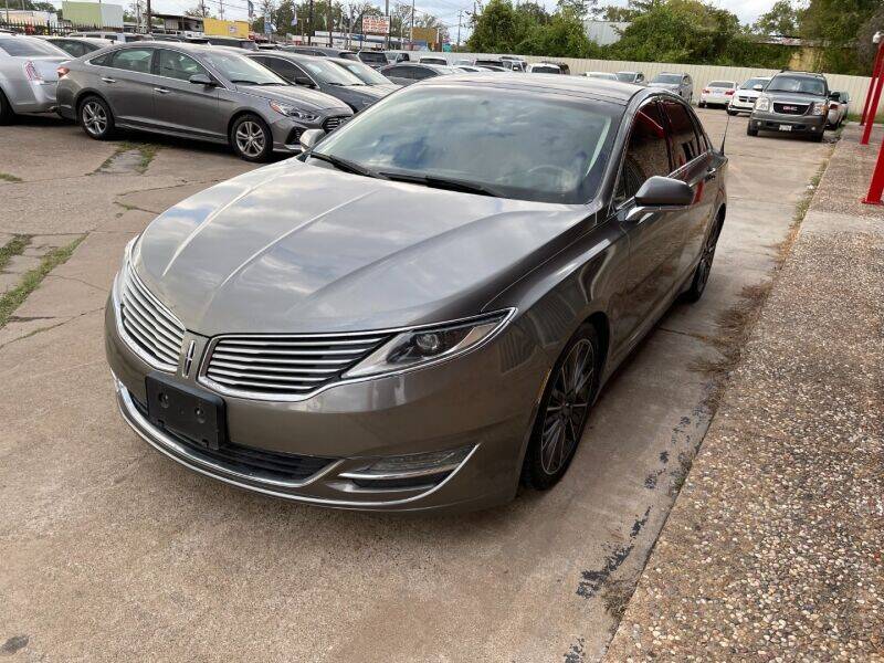 2014 Lincoln MKZ for sale at Sam's Auto Sales in Houston TX
