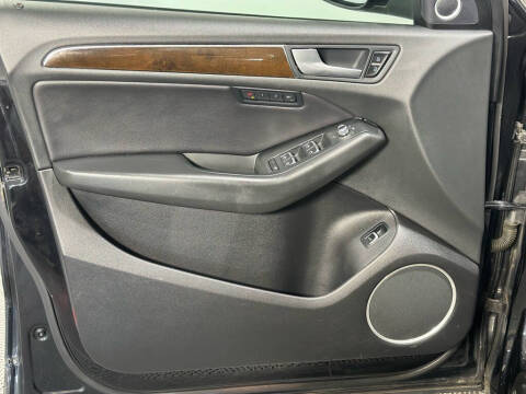 2013 Audi Q5 2.0T quattro Premium Plus