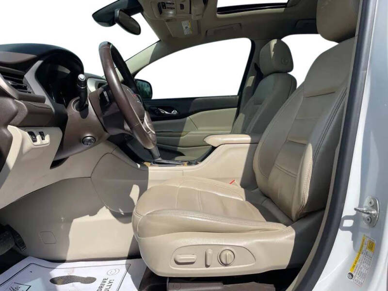 2017 GMC Acadia Denali