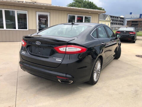 2016 Ford Fusion Titanium