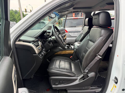 2017 GMC Yukon XL Denali