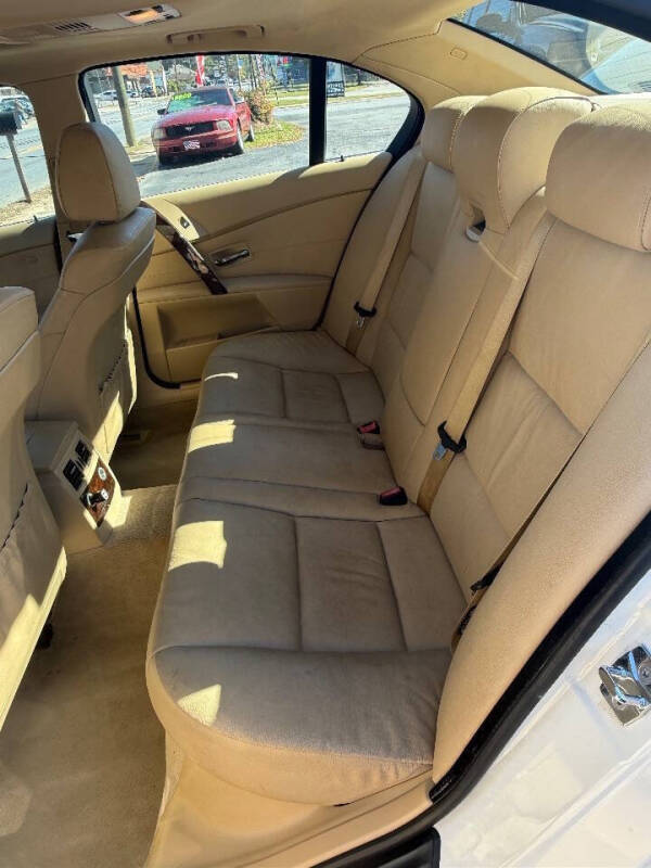 2007 BMW 5 Series 525i