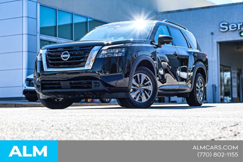 2024 Nissan Pathfinder SV