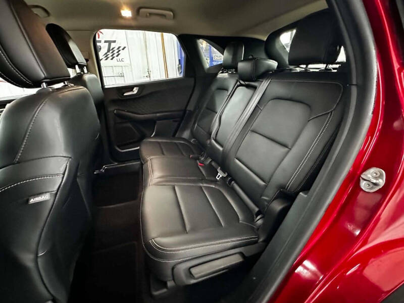 2020 Ford Escape SEL