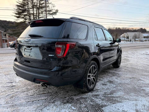 2018 Ford Explorer Sport