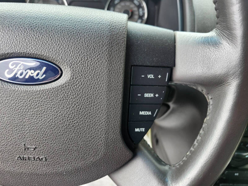 2008 Ford Taurus X SEL