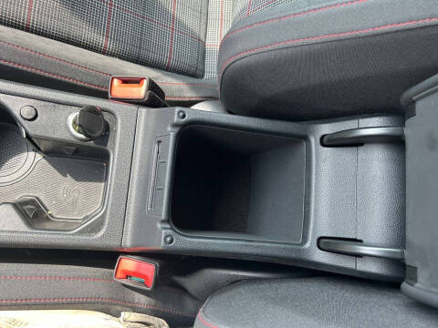 2024 Volkswagen Golf GTI S