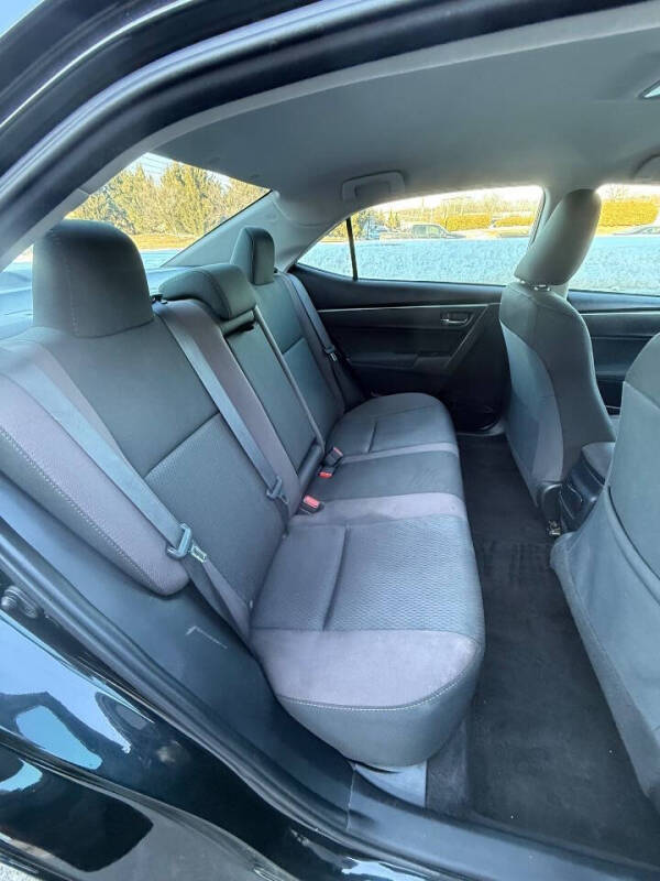 2017 Toyota Corolla LE
