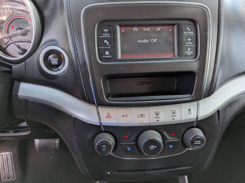 2018 Dodge Journey SE