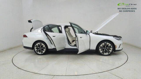 2025 BMW 5 Series 540i xDrive