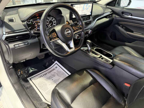 2023 Nissan Altima 2.5 SR